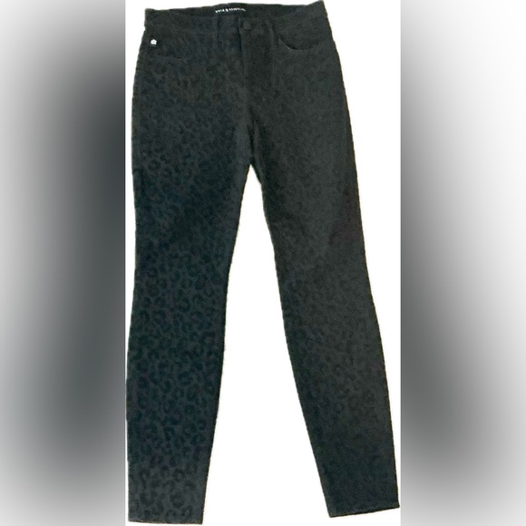 Rock & Republic leopard print jeans - Picture 5 of 5